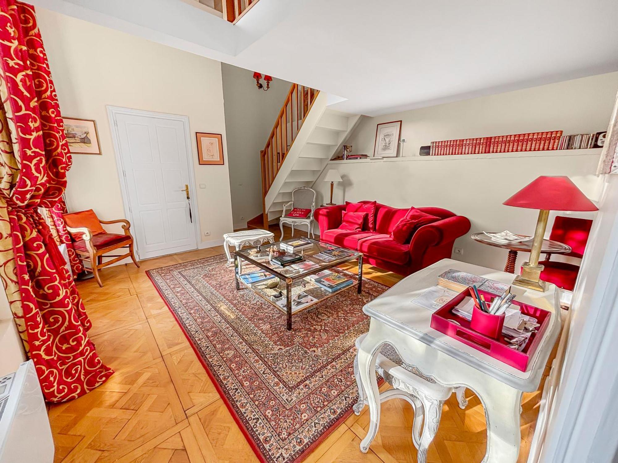 L'orangerie White-palacio Guest house Versailles